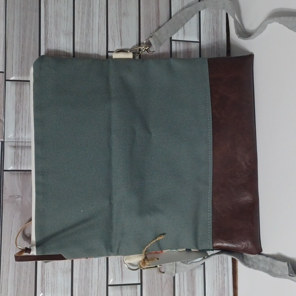 Crossbody - Picture 3 of 3